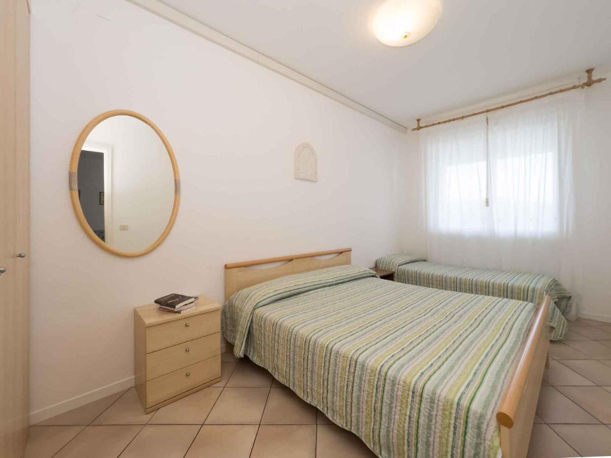 Apartments In Lignano Sabbiadoro 21784 Kültér fotó